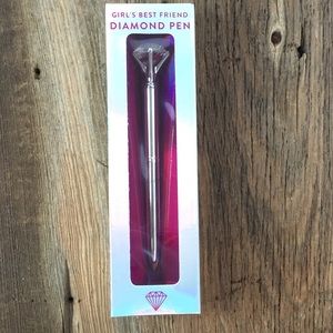 Diamonds are a Girls Best Friend pen 🖊